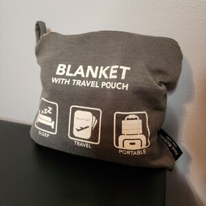 Isaac Mizrahi New York Jersey Knit Travel Blanket With Travel Pouch